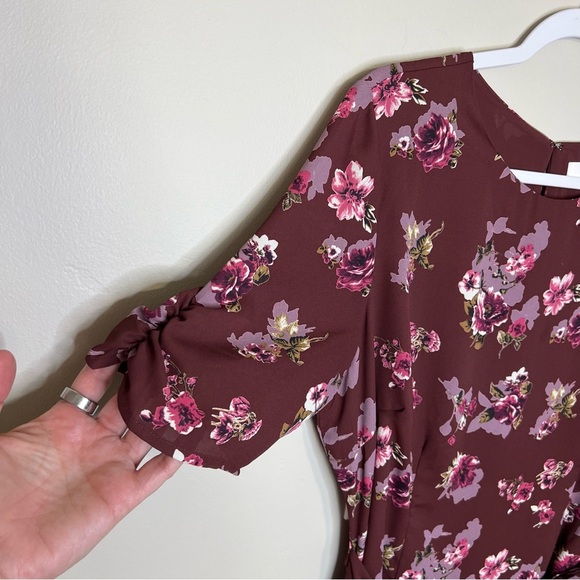 ASTR The Label Wrap Front Burgundy Floral Dress size XL - Picture 6 of 14